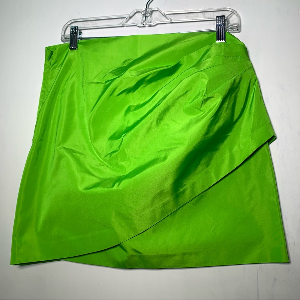 ZARA NWT Vibrant Green Women's Skirt FAUX WRAP size L ref 3366/671 festival